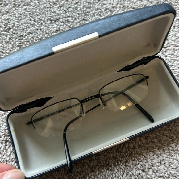 Charmant Black Metal Glasses with Case - Picture 3 of 5